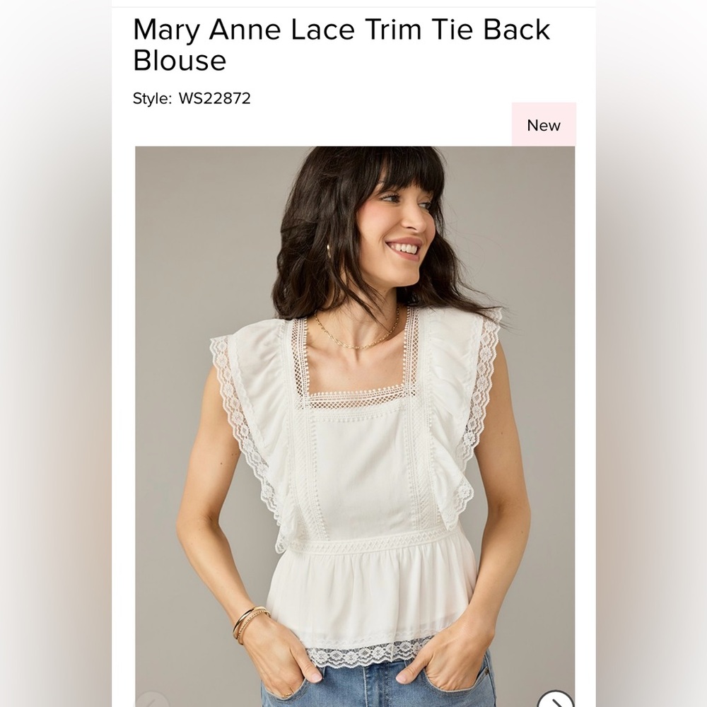 Francesca’s White Lace Top